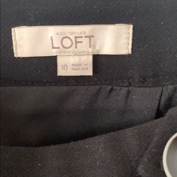 Loft Women’s Black Short Skirt - Picture 3 of 5